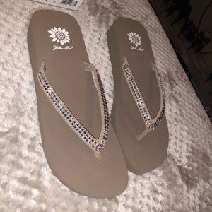 Yellow box rhinestone flip flops